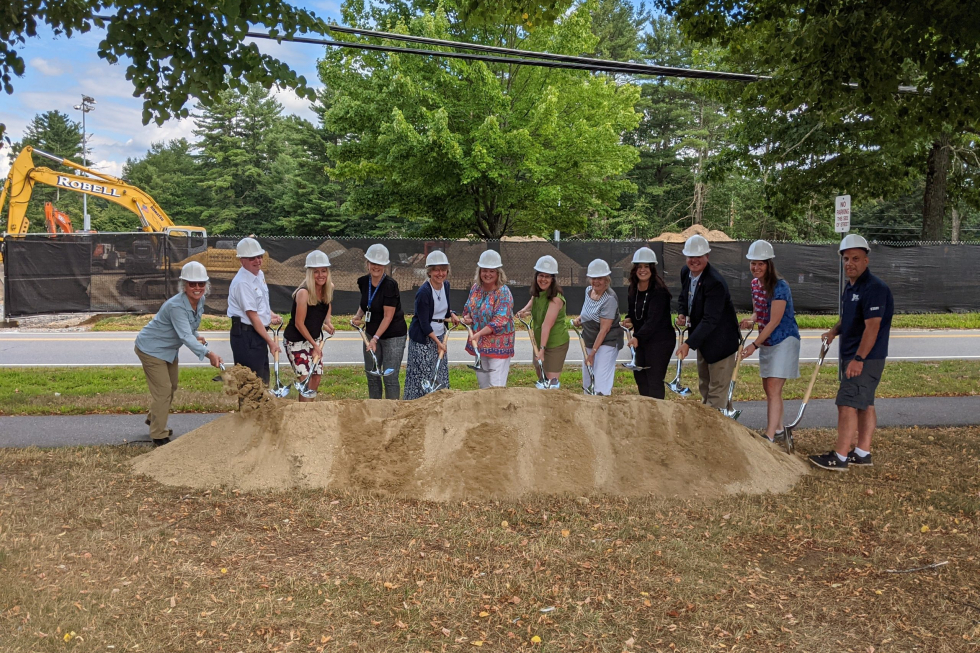 08.Sandra Duran John Whalen Jen Roberts Maryanne Bilodeau Deb Galloway Janie Dretler Jen Pincus Elaine Jones Sylvia Nersessian Brad Crozier Mara Huston and Dennis Mannone