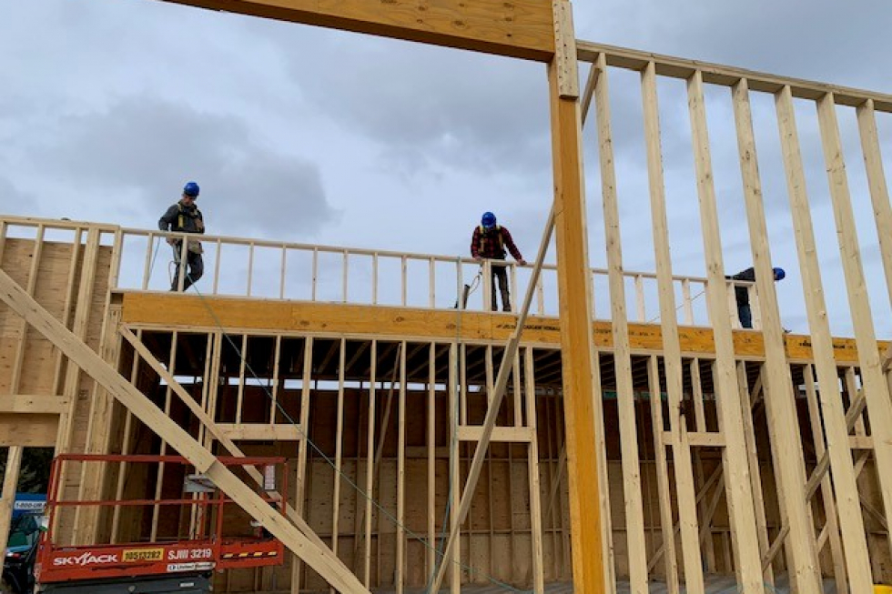 st2 – 030723 roof framing