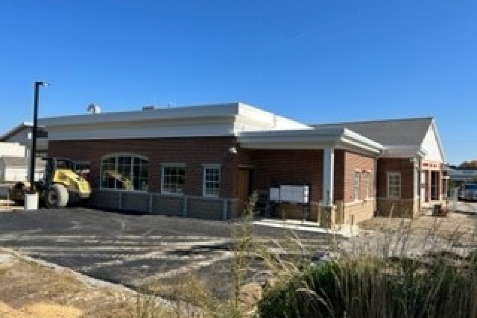 st2 – 100323 view from east drive